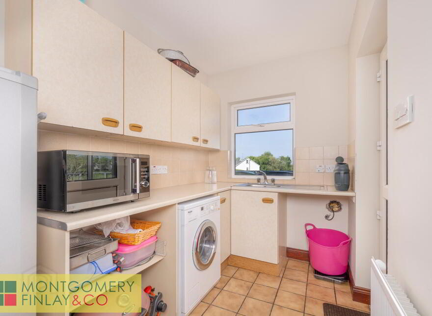 33 Enniskillen Road, Enniskillen, Lisbellaw, BT94 5DF