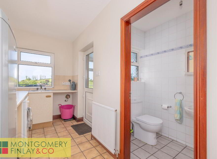 33 Enniskillen Road, Enniskillen, Lisbellaw, BT94 5DF