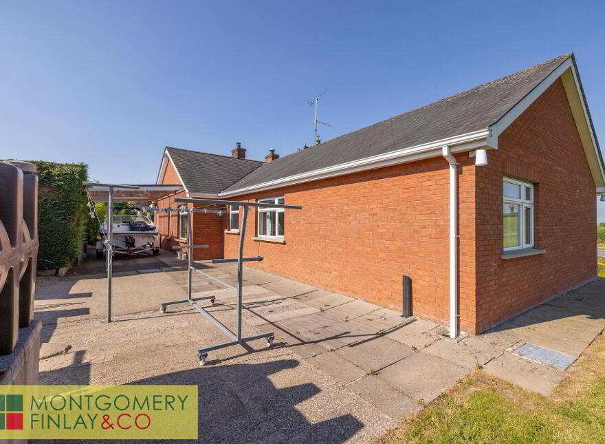 33 Enniskillen Road, Enniskillen, Lisbellaw, BT94 5DF