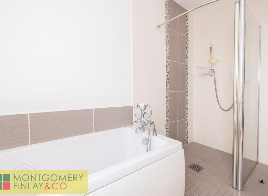 33 Enniskillen Road, Enniskillen, Lisbellaw, BT94 5DF