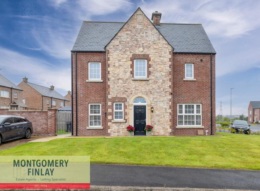 17 Cherrymount Avenue, Enniskillen, BT74 4GY