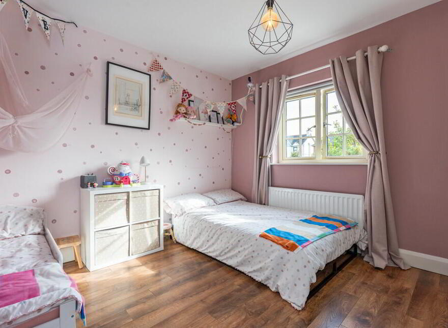 28 College Green, Bangor, BT20 5FA