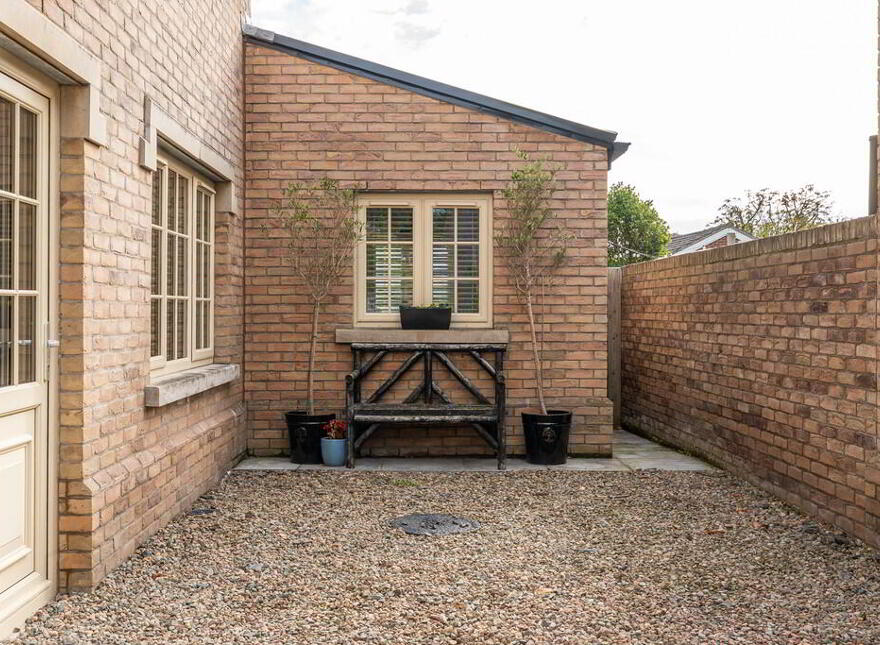 28 College Green, Bangor, BT20 5FA