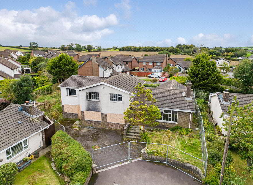 33 Magaluf Park, Moneyreagh, Newtownards, BT23 6DA photo