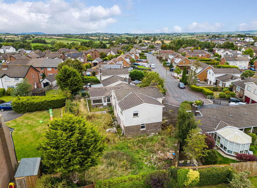 33 Magaluf Park, Moneyreagh, Newtownards, BT23 6DA