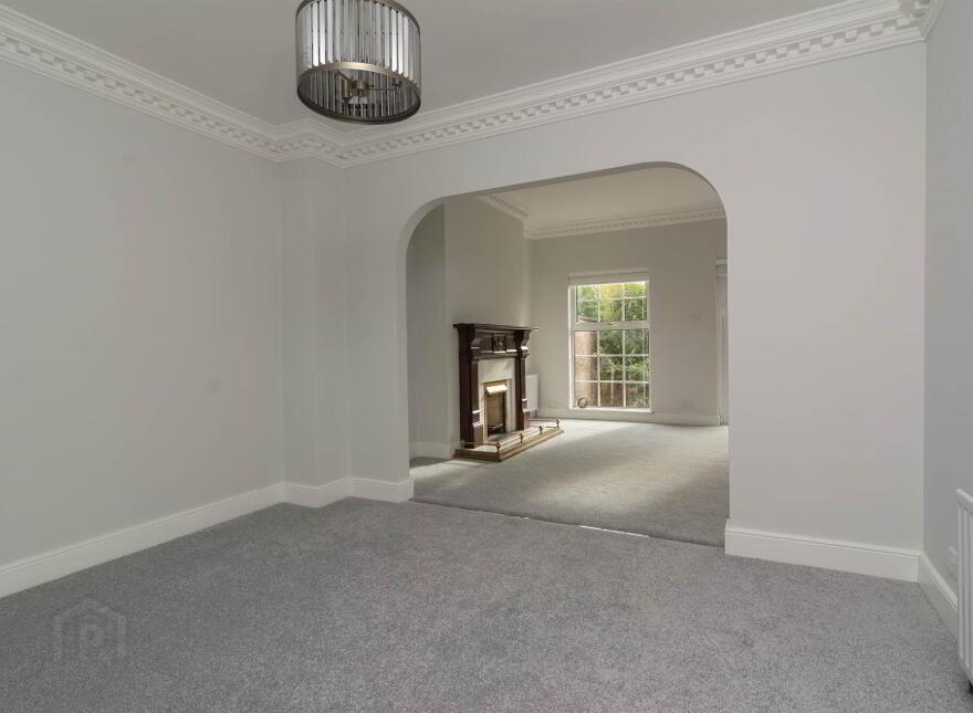 2 Thornhill Malone , BELFAST, Belfast, BT9 6SS