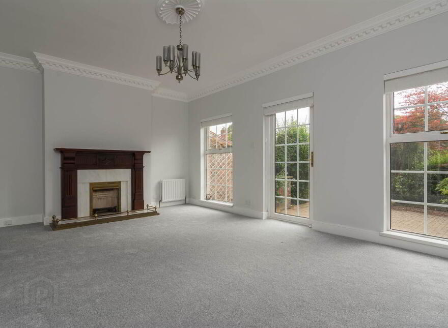 2 Thornhill Malone , BELFAST, Belfast, BT9 6SS