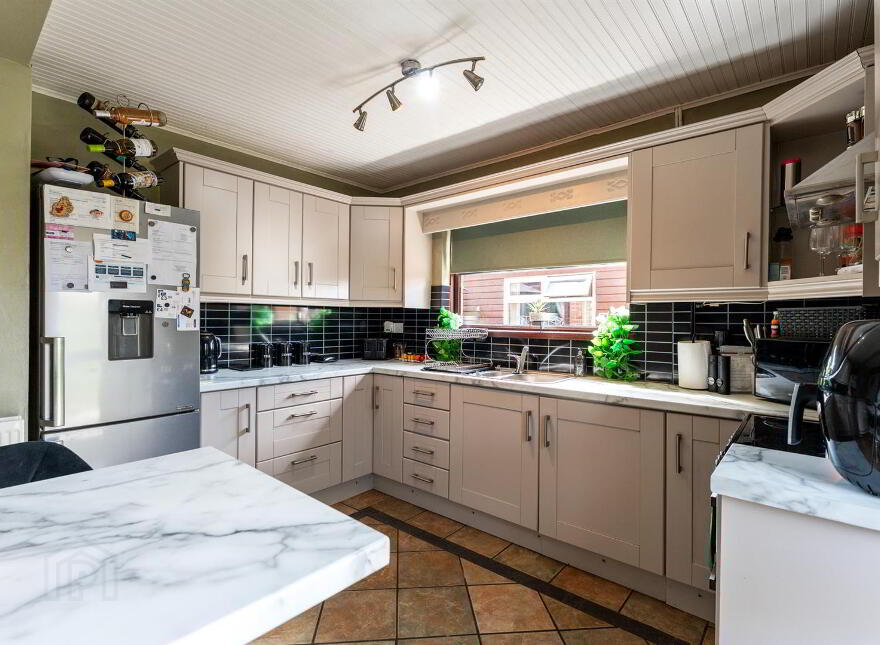3 Knocknagoney Park, Belfast, BT4 2PT