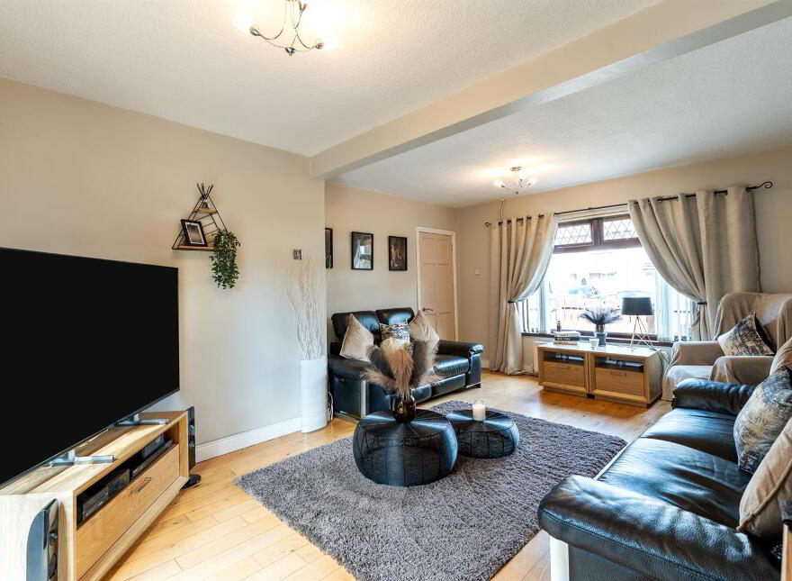 3 Knocknagoney Park, Belfast, BT4 2PT