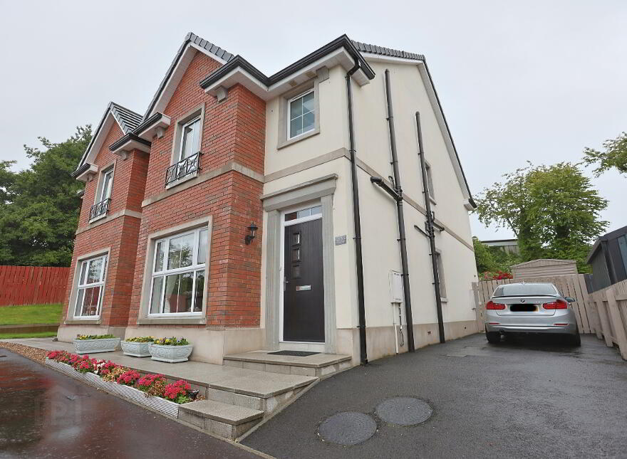 35 Parsons Gate, Portadown, Craigavon, BT62 3UN photo