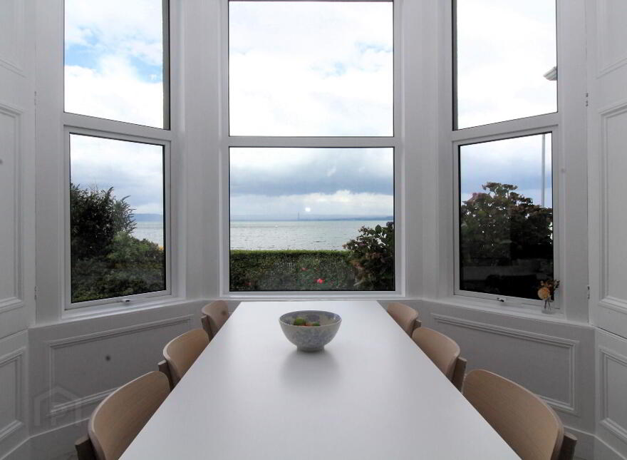 172 Seacliff Road, Bangor, BT20 5HA