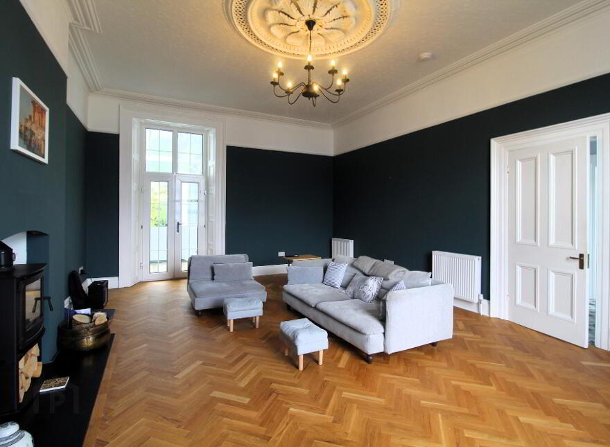 172 Seacliff Road, Bangor, BT20 5HA