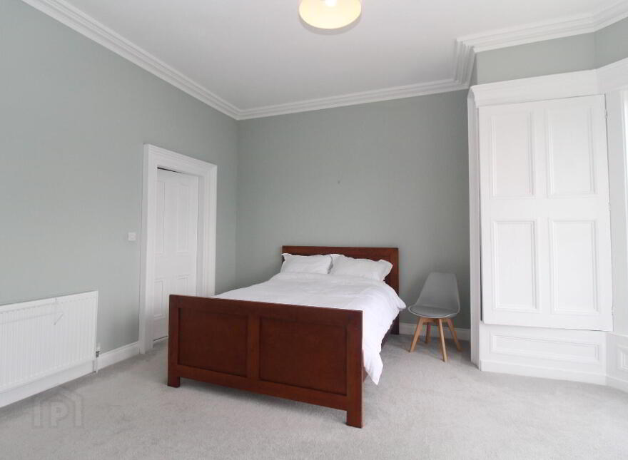 172 Seacliff Road, Bangor, BT20 5HA