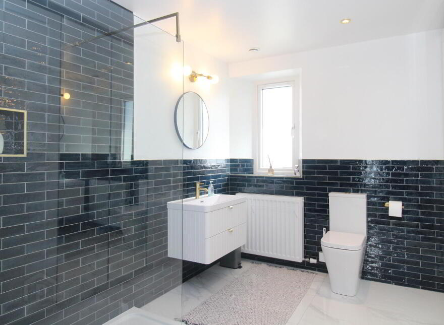 172 Seacliff Road, Bangor, BT20 5HA
