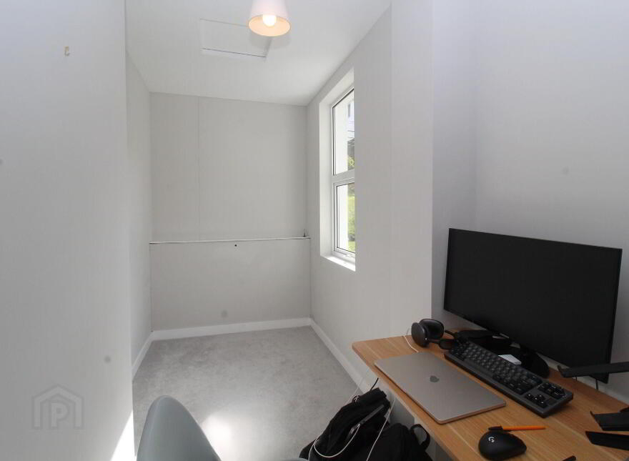 172 Seacliff Road, Bangor, BT20 5HA