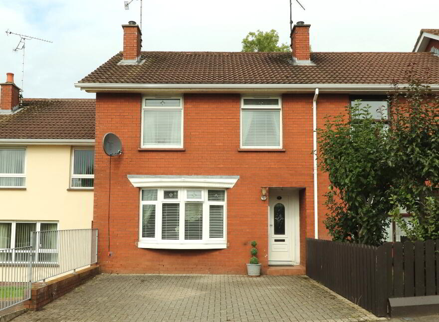 7 Ardnasaggart Terrace, Coalisland, Dungannon, BT71 4RG photo