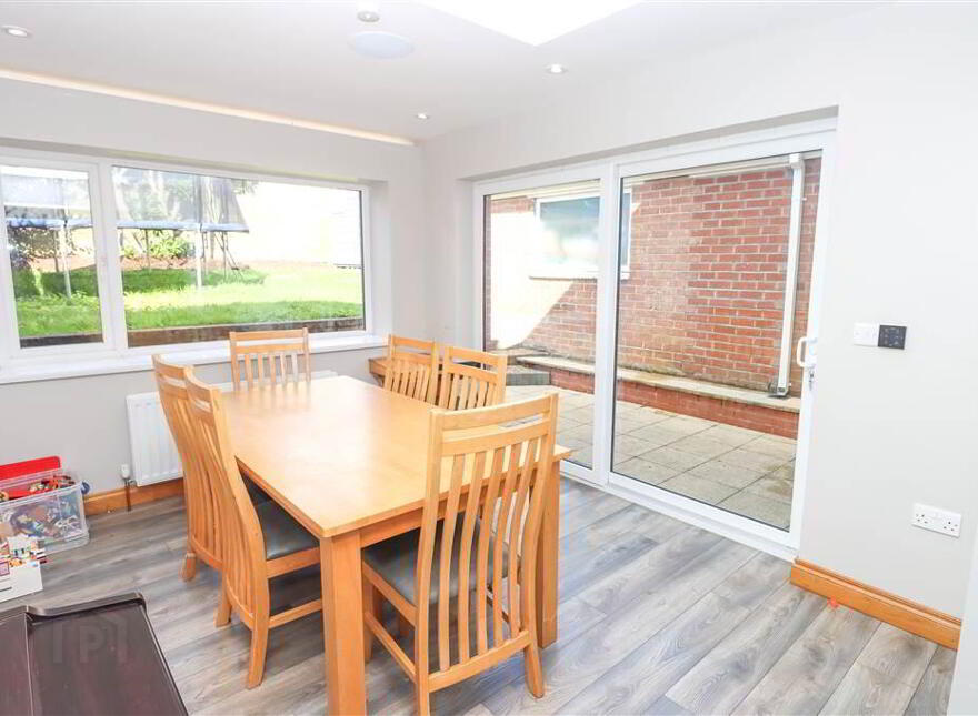 72 Cumberland Road, Dundonald, Belfast, BT16 2BA