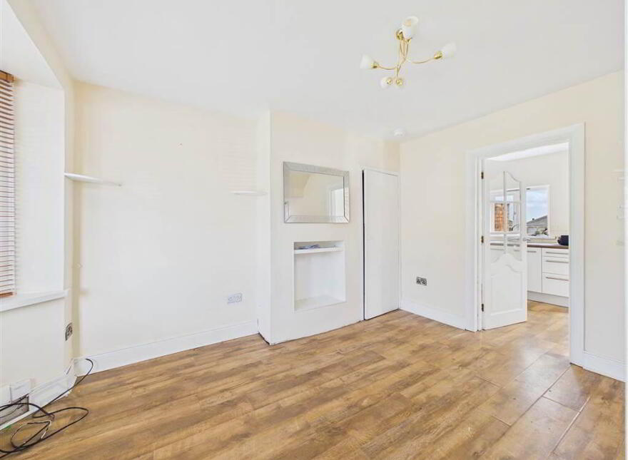 5 Serpentine Parade, Newtownabbey, BT36 7HD