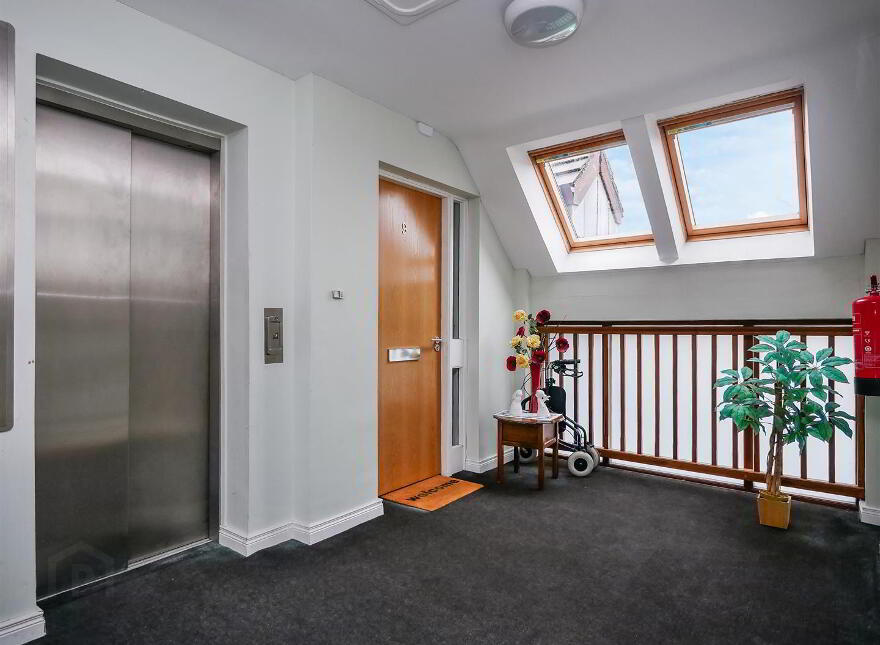 Apt 6, Dunbrae, Cregagh Park, Belfast, BT6 9LF