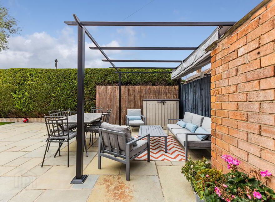 35 Sandhill Parade, Belfast, BT5 6FG