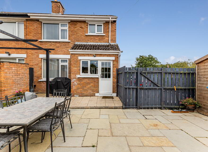 35 Sandhill Parade, Belfast, BT5 6FG