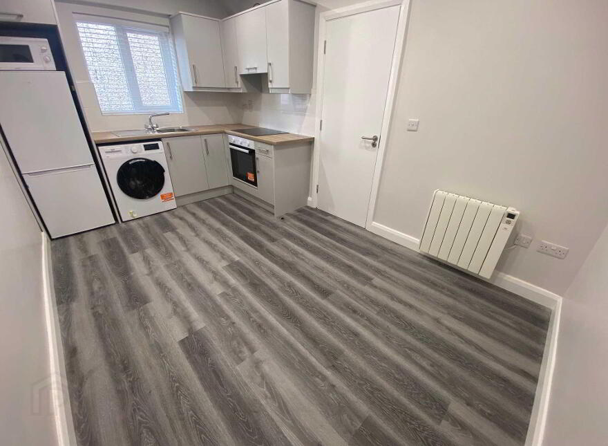 Rossmore Road, Ballyfermot, Dublin, D10