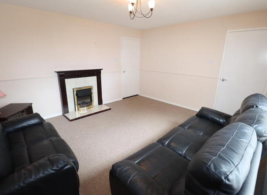 7 Ballyearl Close, Newtownabbey, BT36 5FF