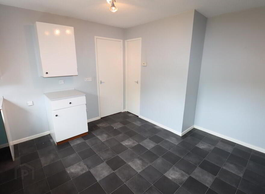7 Ballyearl Close, Newtownabbey, BT36 5FF