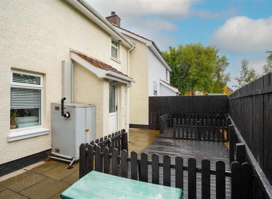 3 Willow Court, Dunmurry, Belfast, BT17 9EG