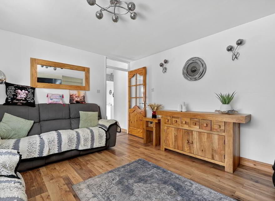 14 Disraeli Walk, Belfast, BT13 3JZ