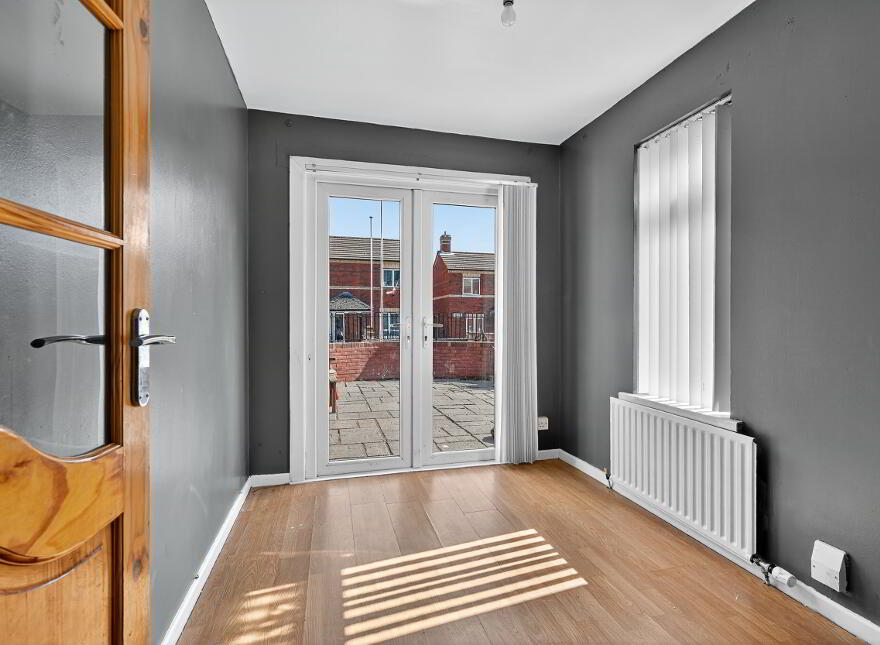 14 Disraeli Walk, Belfast, BT13 3JZ