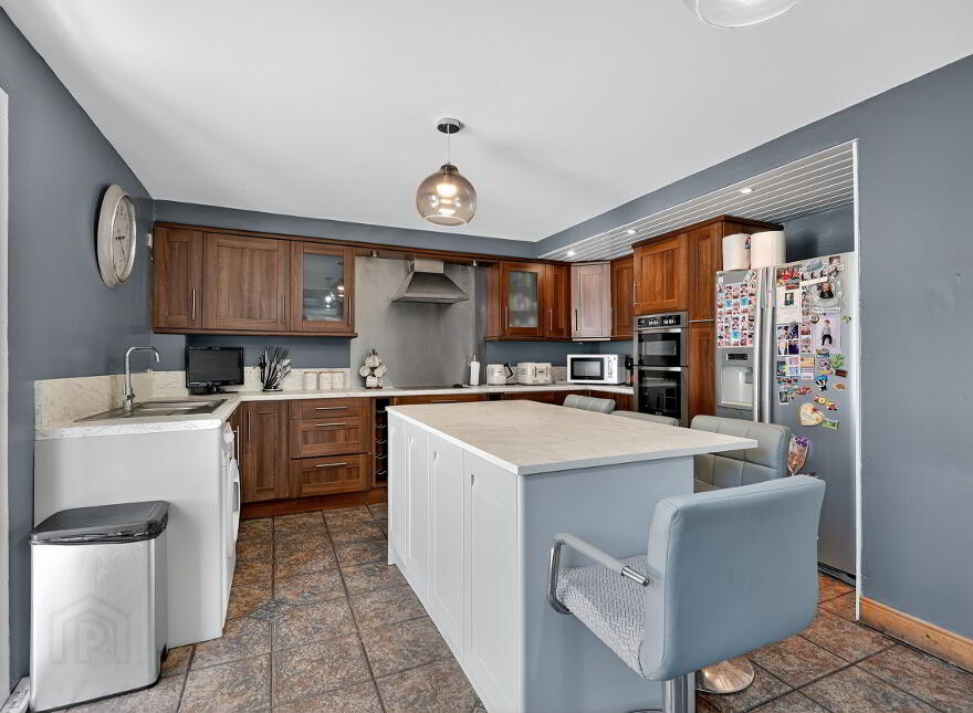 14 Disraeli Walk, Belfast, BT13 3JZ