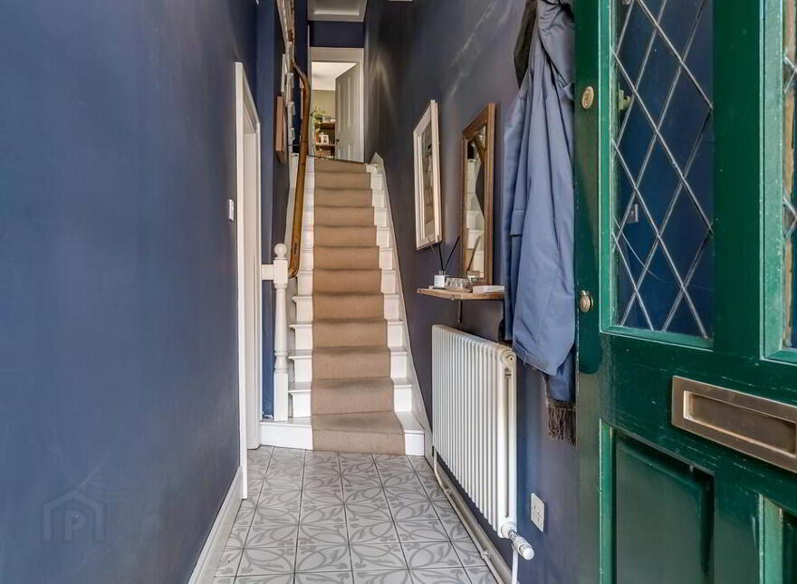 28 Deramore Avenue, Ormeau Road, Belfast, BT7 3ER