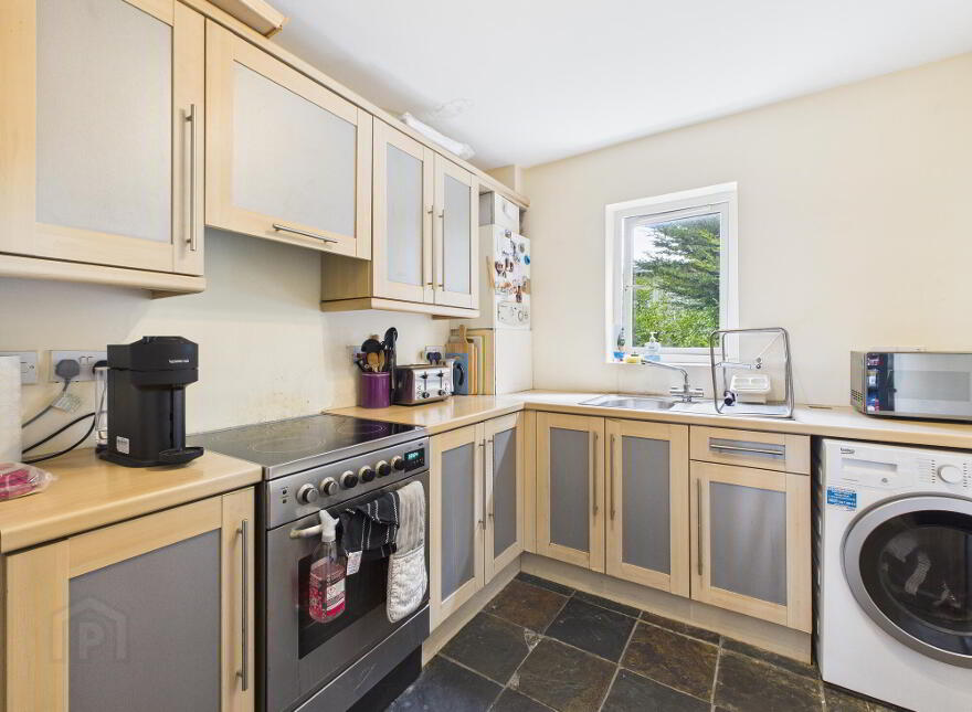 Parkgate Place, 35 Parkgate Avenue, Belfast, BT4 1JA