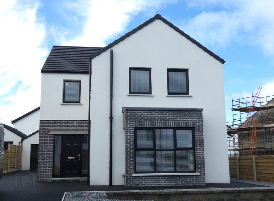 15 Bravallen Crescent, Ballymoney, BT53 7FN
