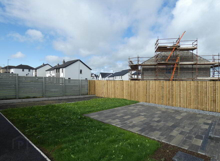 15 Bravallen Crescent, Ballymoney, BT53 7FN