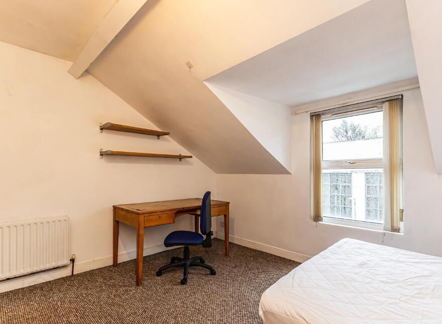 34 Eblana Street, Belfast, BT7 2LD