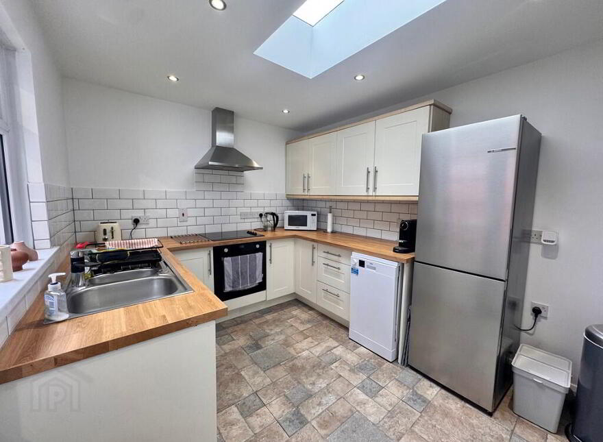 19 Weston Drive, Belfast, BT9 7JF