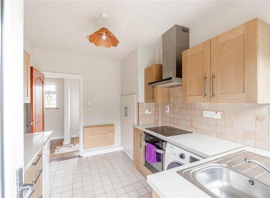 14 Fairview Park, Derriaghy, Belfast, BT17 9HL