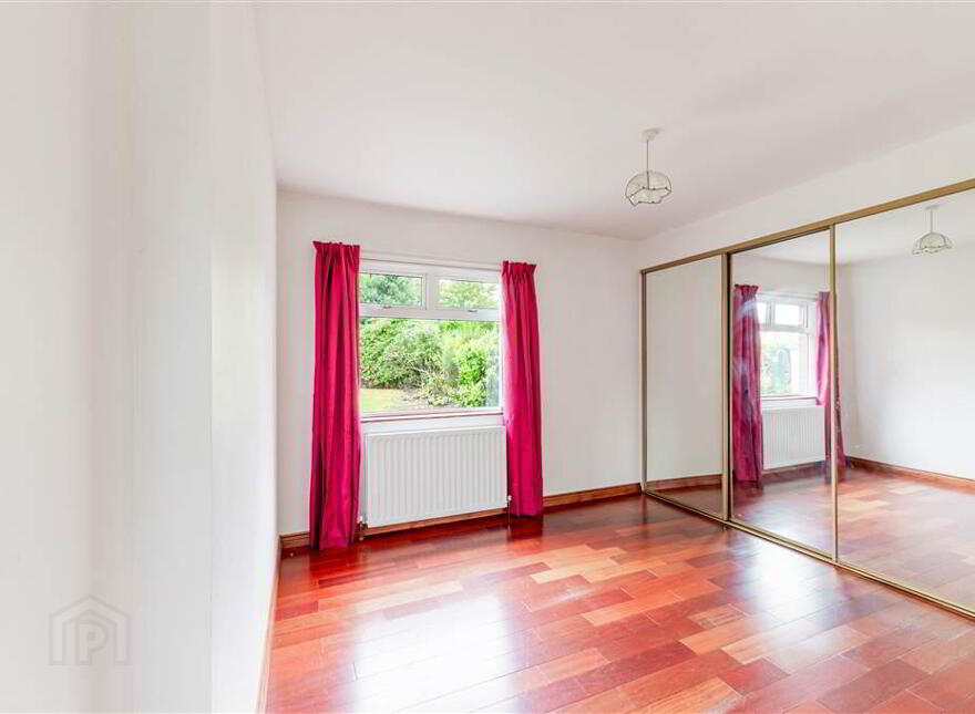 14 Fairview Park, Derriaghy, Belfast, BT17 9HL