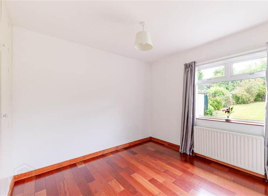 14 Fairview Park, Derriaghy, Belfast, BT17 9HL