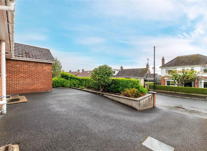 14 Fairview Park, Derriaghy, Belfast, BT17 9HL