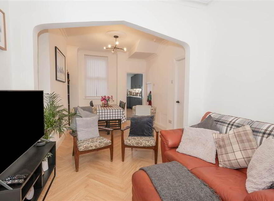 97 Ulsterville Gardens, Belfast, BT9 7BB