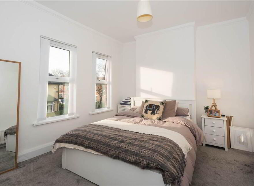 97 Ulsterville Gardens, Belfast, BT9 7BB