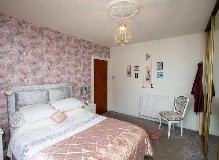 11 Bryansford Gardens, Newcastle, BT33 0EQ