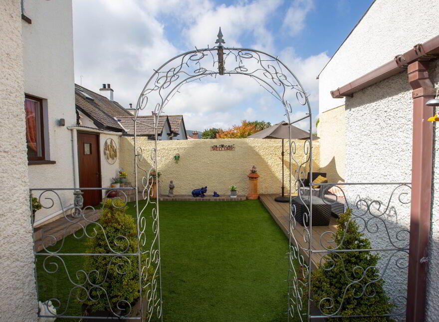 11 Bryansford Gardens, Newcastle, BT33 0EQ
