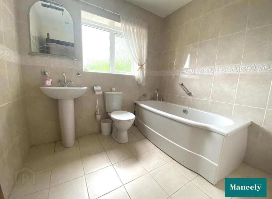 135 Coalisland Road, Dungannon, BT71 6LB