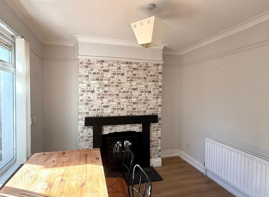255 Connsbrook Avenue, Belfast, BT4 1JZ
