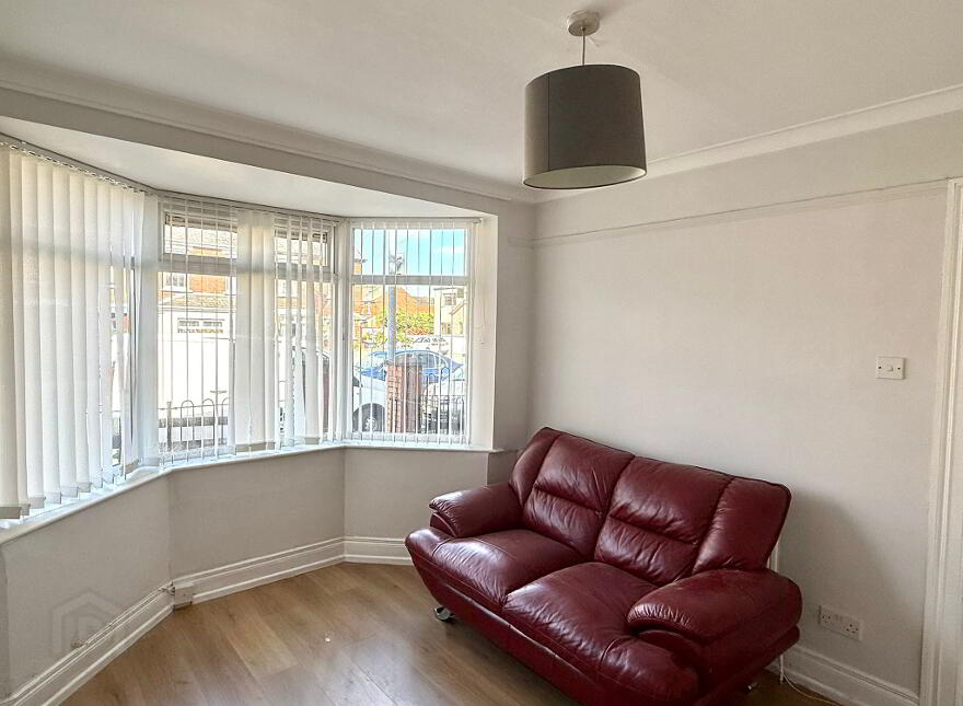 255 Connsbrook Avenue, Belfast, BT4 1JZ