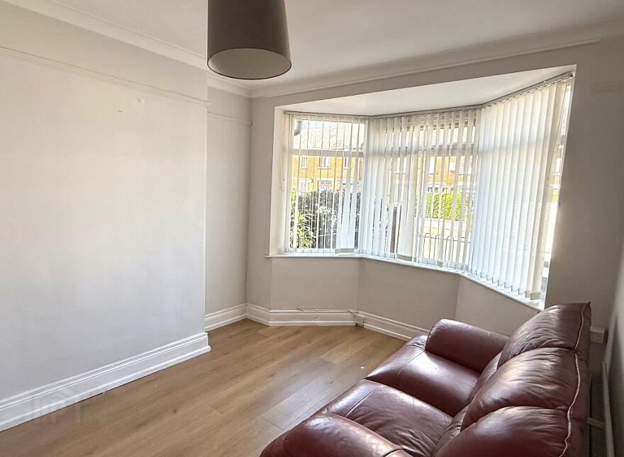 255 Connsbrook Avenue, Belfast, BT4 1JZ